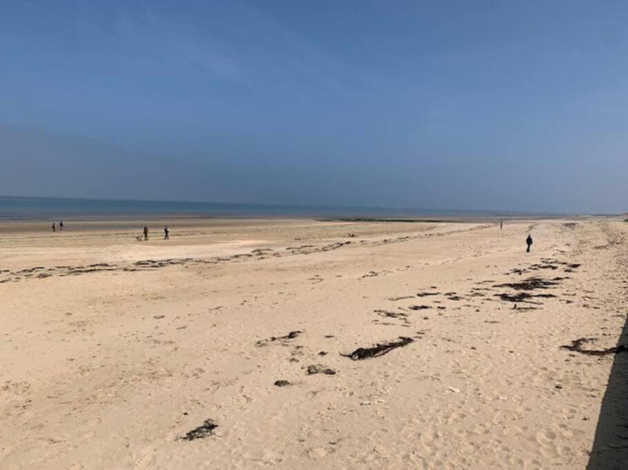 Villa De La Plage, Front De Mer, Juno Beach Bernières-sur-Mer Kültér fotó
